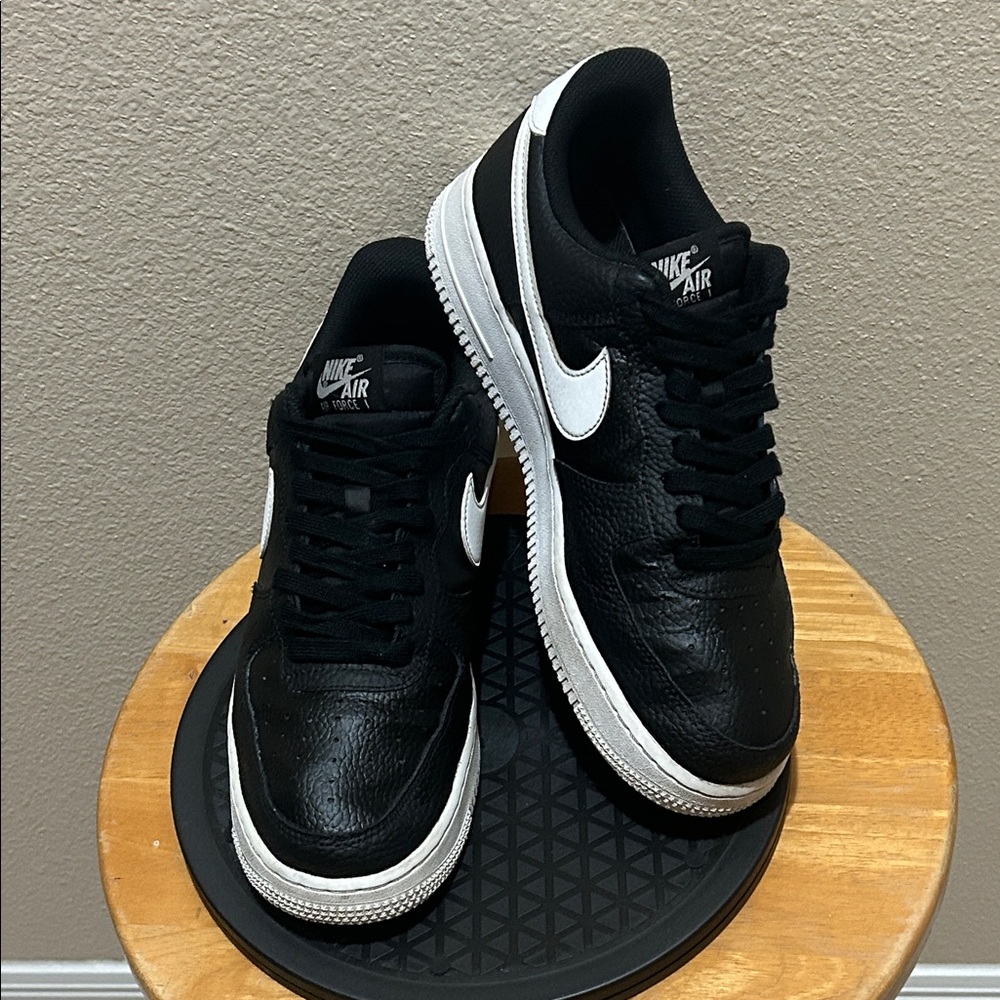 Nike Air Force 1 Low ‘07 Black White Pebbled Leather CT2302-002